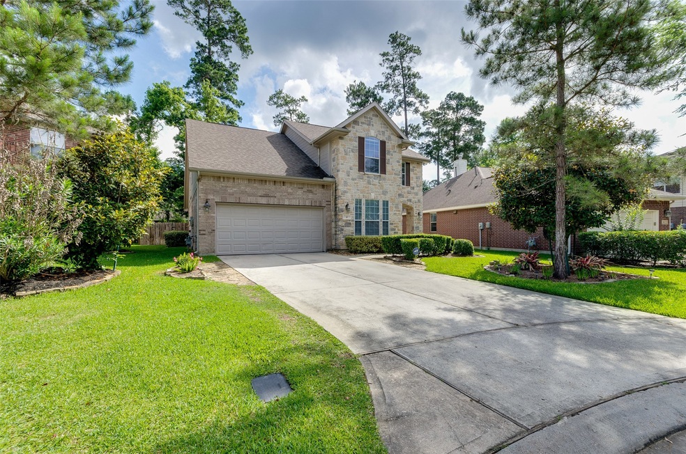 10 Caelin Ct, the Woodlands, TX 77382 - photo 1