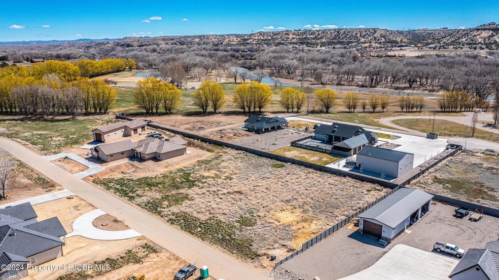 5941 Vista Del Rio Ct, Farmington, NM 87402 - photo 1