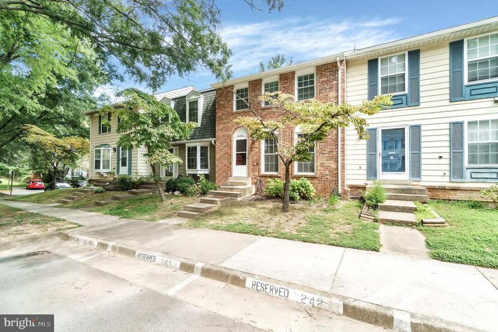 10260 Quiet Pond Terrace, Burke, VA 22015 - photo 1