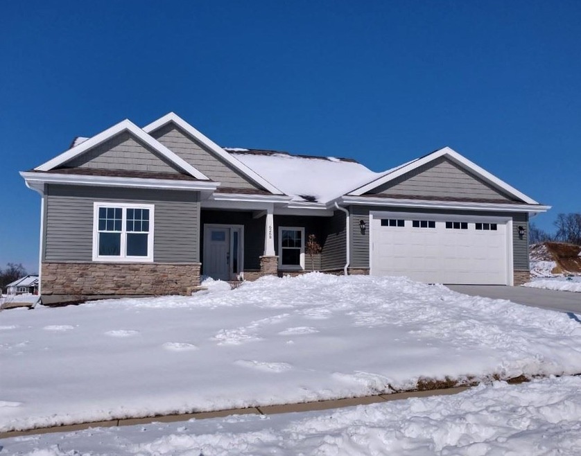 6268 Stone Gate Dr, Fitchburg, WI 53719 - photo 1