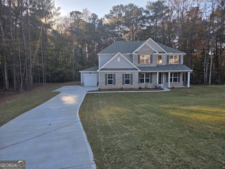 3245 Lions Ruby Ln, College Park, GA 30349 - photo 1