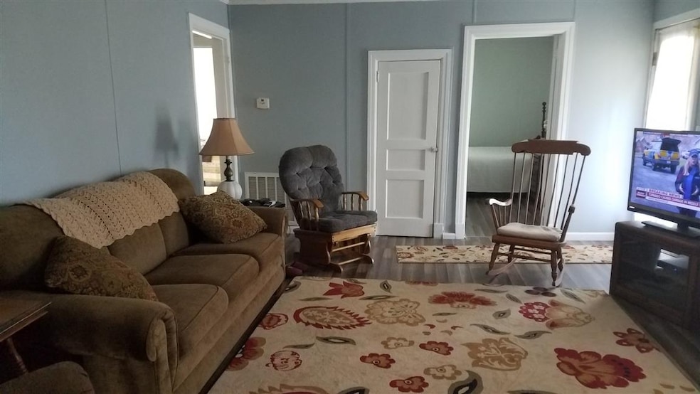 1012 Tanyard Springs Dr, Spring Hill, TN 37174 - photo 1