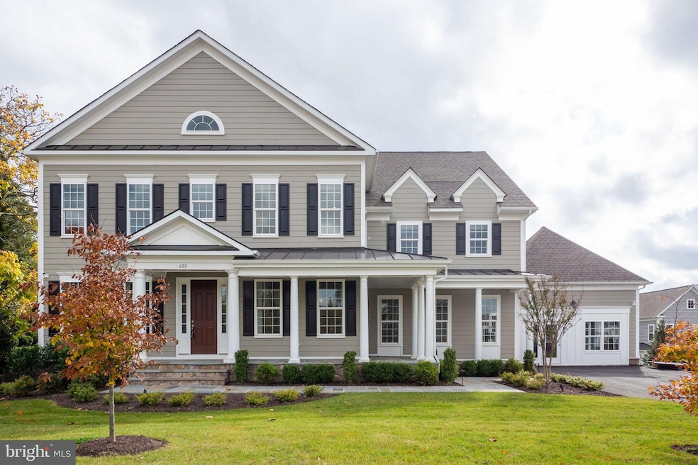 600 W K St, Purcellville, VA 20132 - photo 1