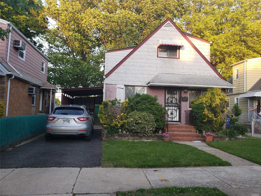 6435 138th St unit House, Flushing, NY 11367 - photo 1