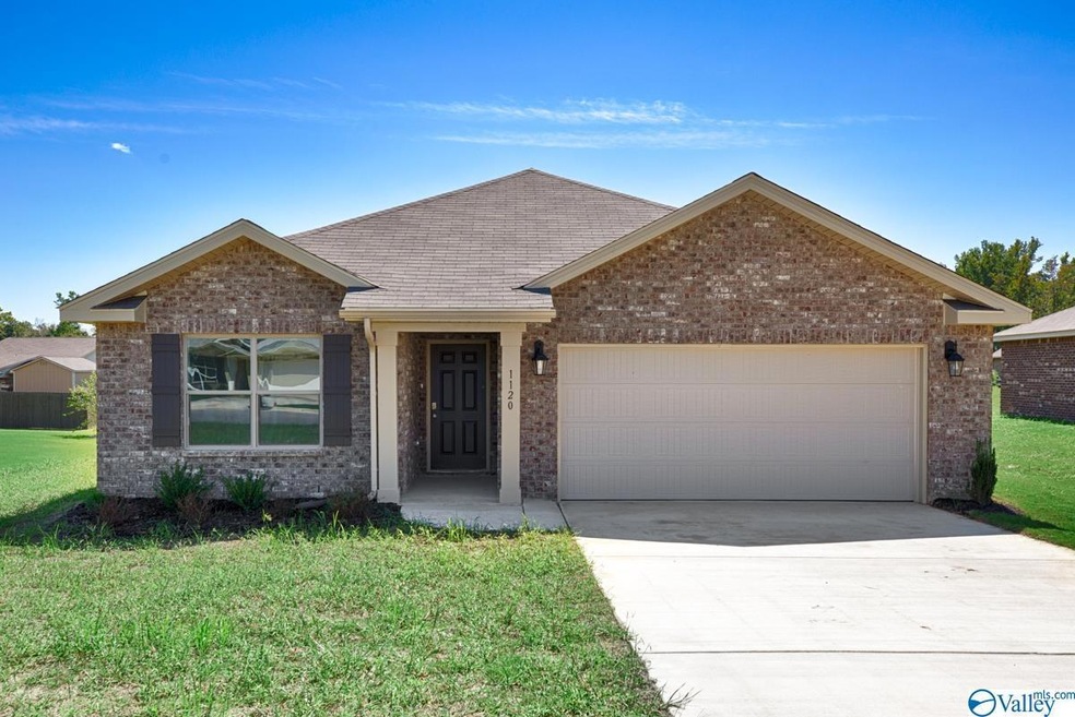 1120 Quail Hollow Rd, Good Hope, AL 35055 - photo 1