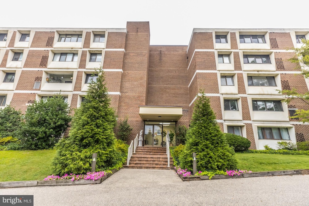 103 W Montgomery Ave unit 3E, Ardmore, PA 19003 - photo 1