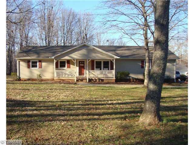 1486 Danny Bell Rd, Asheboro, NC 27205 - photo 1