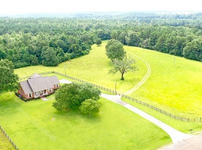 1092 Matthews Rd, Tylertown, MS 39667 - photo 1