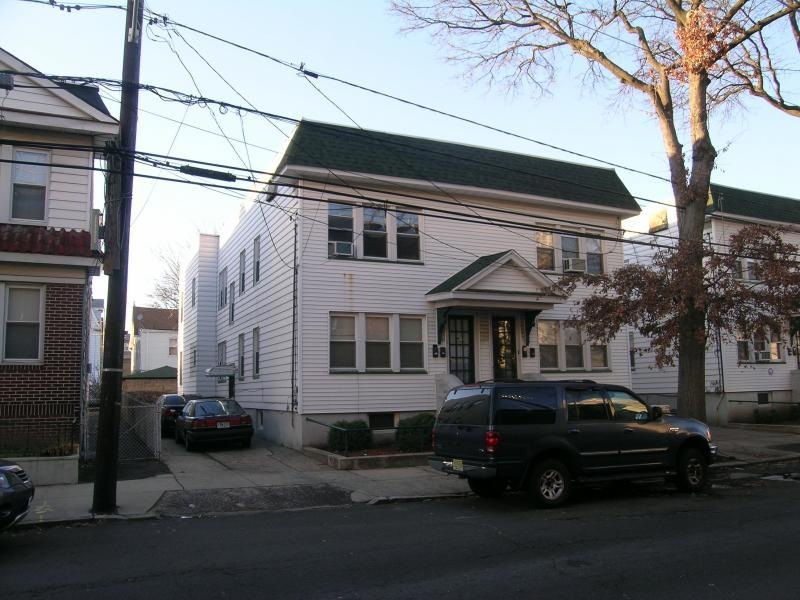 180-182 N 10th St, Newark, NJ 07107 - photo 1