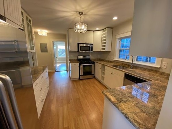 95 Temple St unit 2, Somerville, MA 02145 - photo 1