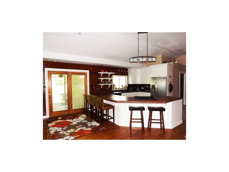 Ladies you are sure to be amazed by this Great Open Floor DesignCustom Kitchen Cabinets with Easy Susan, and pull out drawers