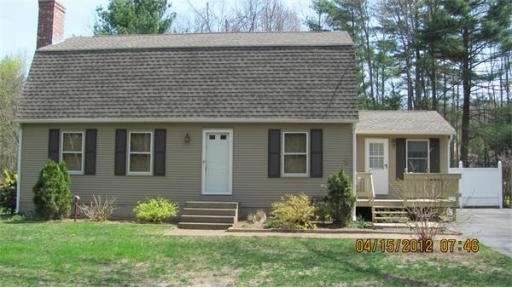 73 Strong Rd, Southampton, MA 01073 - photo 1