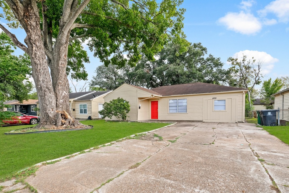 6729 Madrid St, Houston, TX 77021 - photo 1