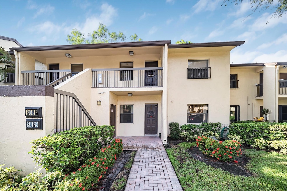 3039 Carambola Cir S unit 2320, Coconut Creek, FL 33066 - photo 1