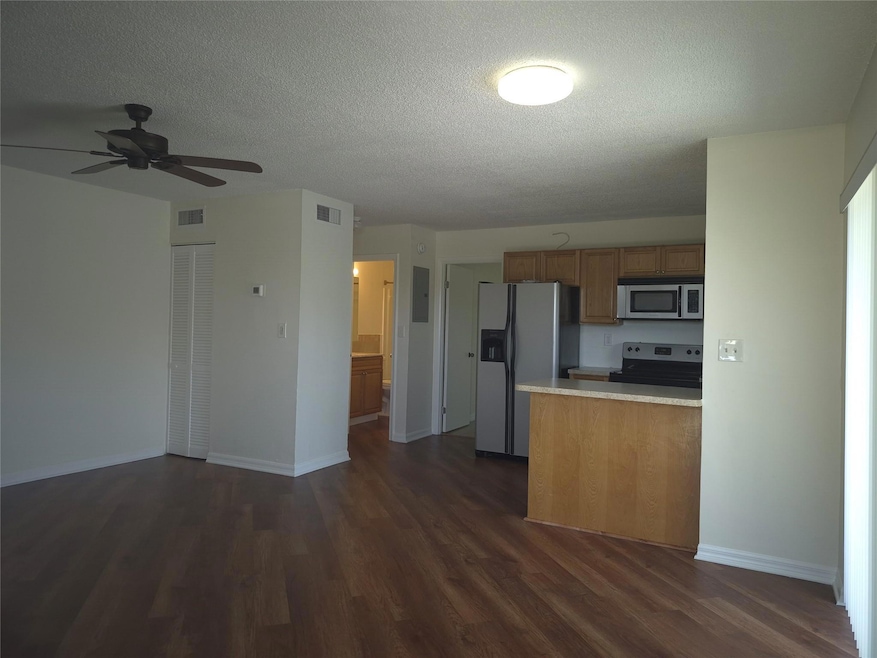 For Rent $1,690/month