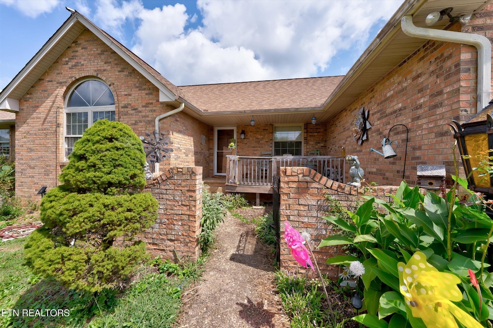 7936 Hill Rd, Knoxville, TN 37938 - photo 1