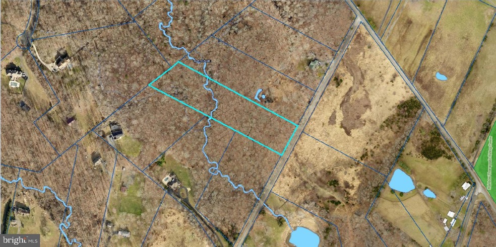 16508 Gaines Rd, Broad Run, VA 20137 - photo 1