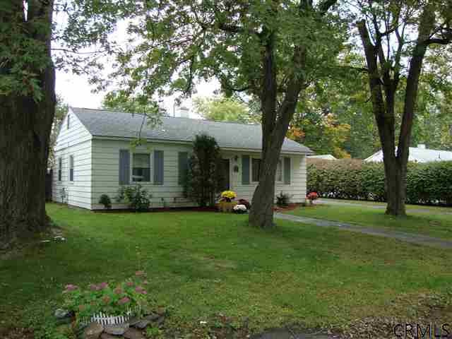 19 Stella Terrace, Albany, NY 12205 - photo 1