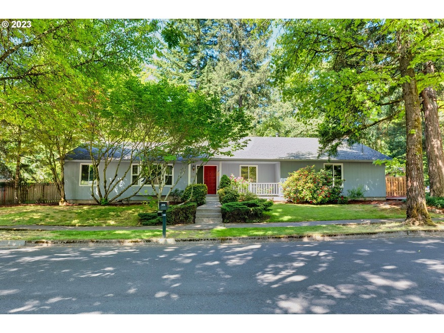 9755 SW 135th Ave, Beaverton, OR 97008 - photo 1