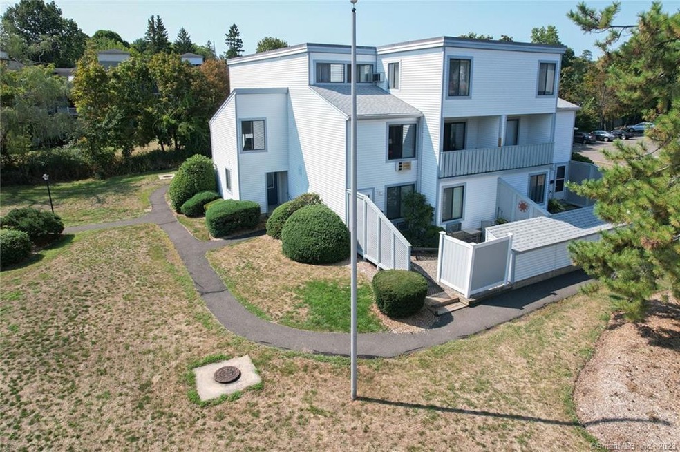 2 Hamre Ln unit D, Branford, CT 06405 - photo 1