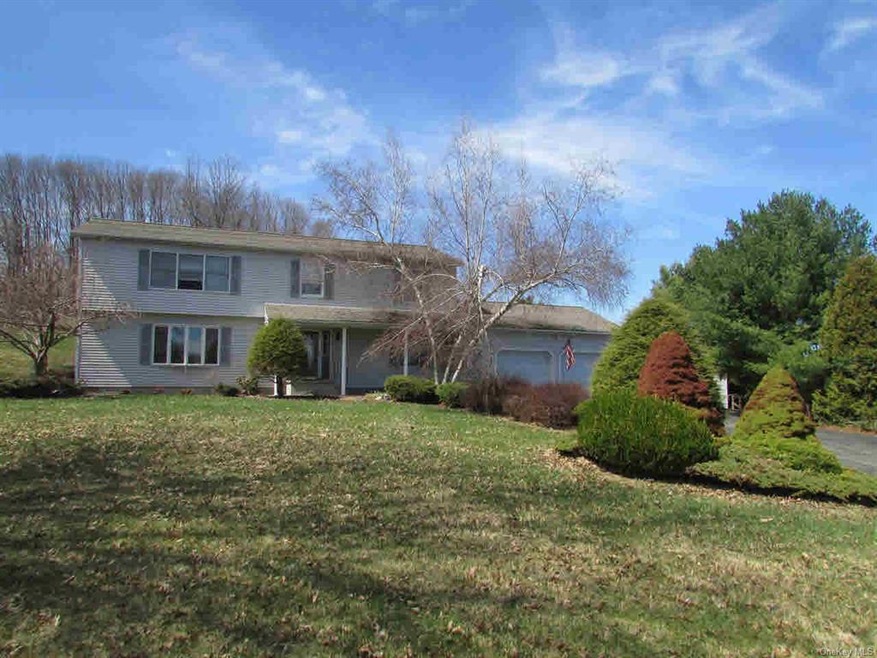 216 Cream St, Poughkeepsie, NY 12601 - photo 1