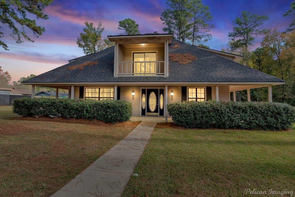 8205 Clint Dr, Shreveport, LA 71108 - photo 1