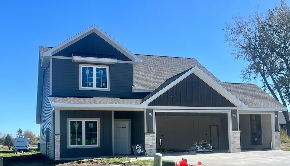 For Sale $484,362 • Co-Listing Agent