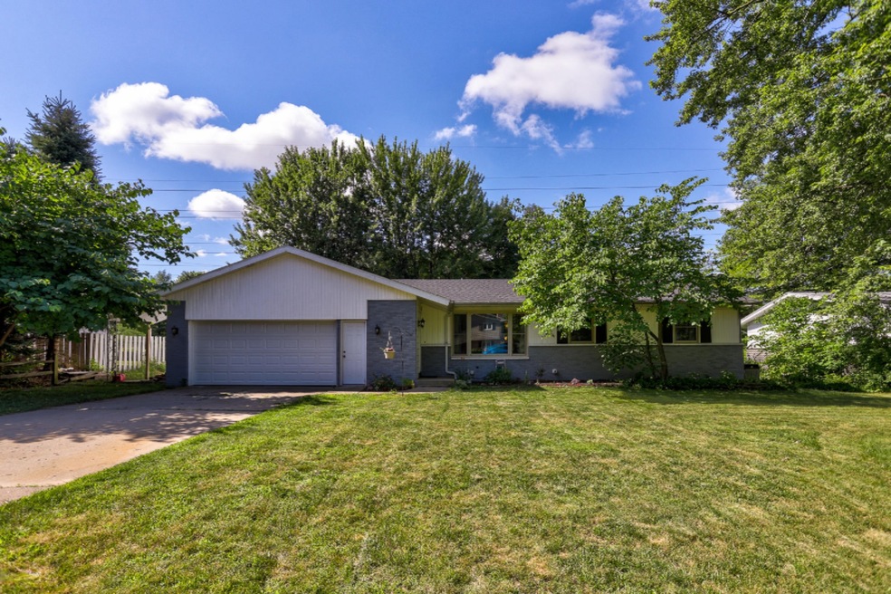 1432 Mapleview St SE, Kentwood-52