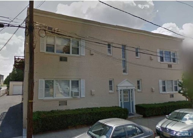 325 1st St, Carlstadt, NJ 07072 - photo 1