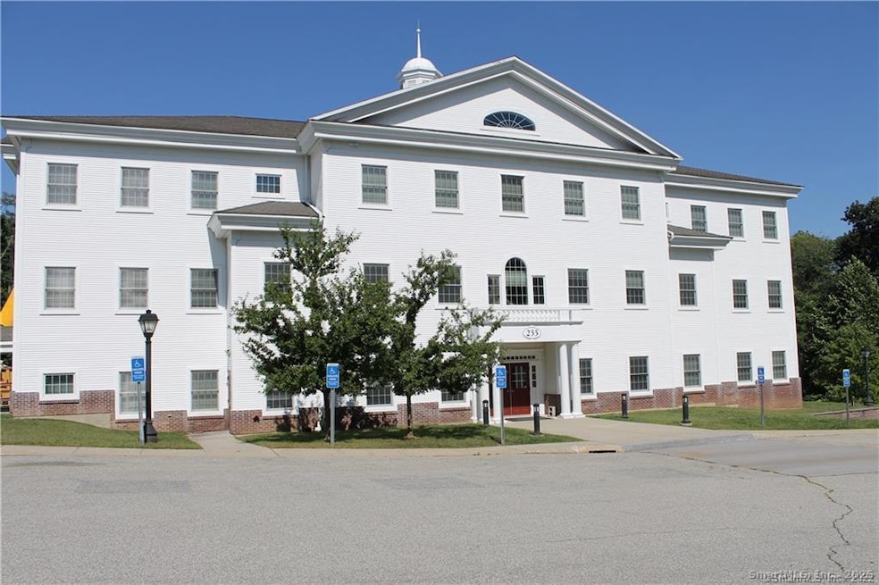 255 Route 80 unit 305, Killingworth, CT 06419 - photo 1