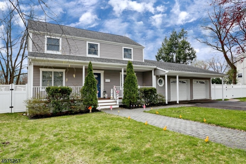 7 Hudson Ave, Waldwick, NJ 07463 - photo 1