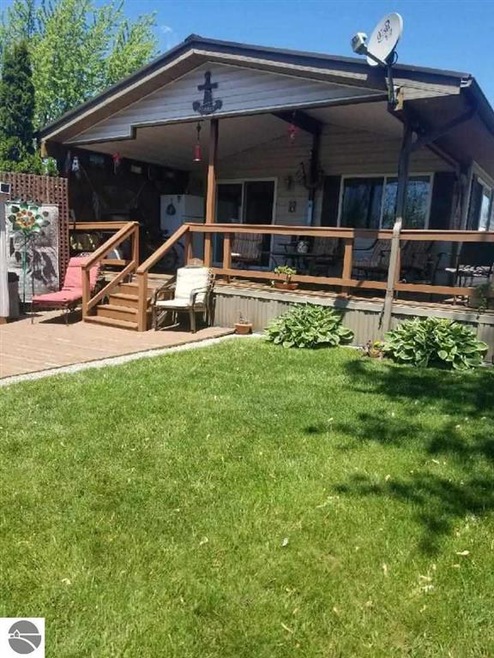 160 S Main St, Au Gres, MI 48703 - photo 1