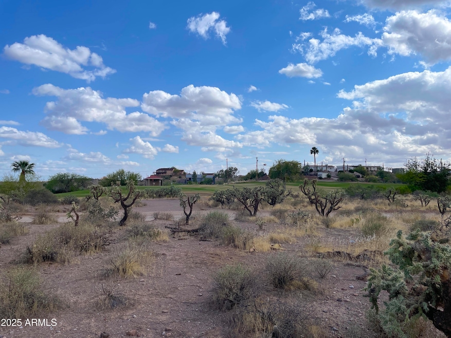 E golf course