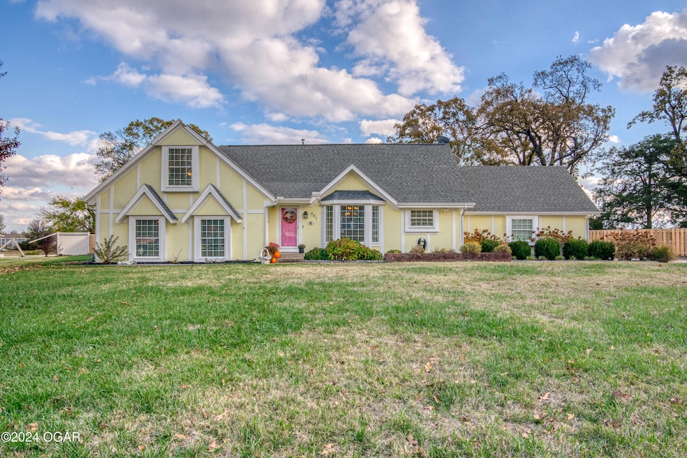 For Sale $299,000 • Co-Listing Agent