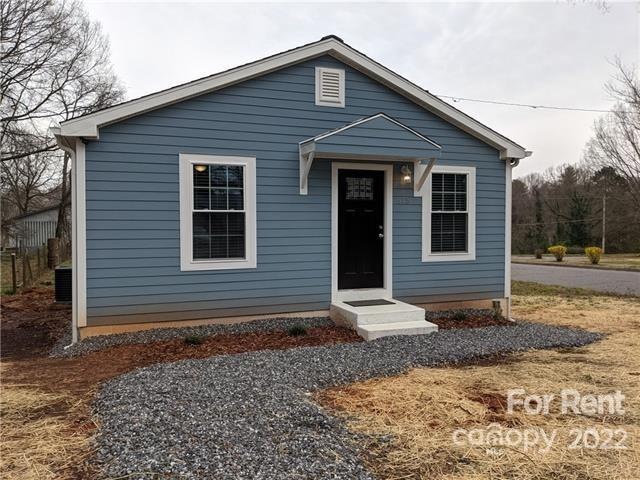 875 Opal St, Statesville, NC 28677 - photo 1