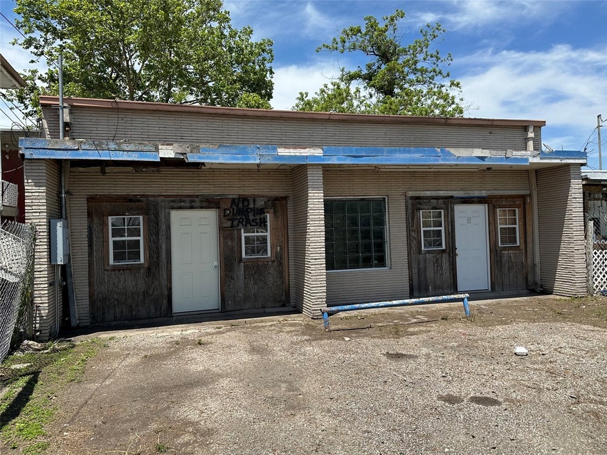 2837 Laura Koppe Rd, Houston, TX 77093 - photo 1