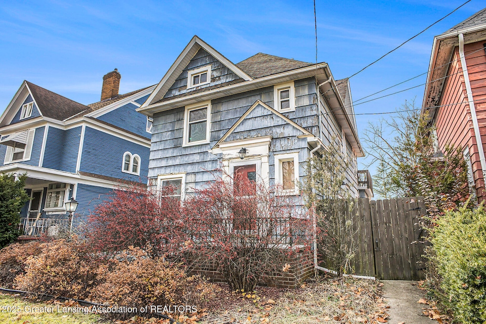 423 N Pine St, Lansing, MI 48933 - photo 1