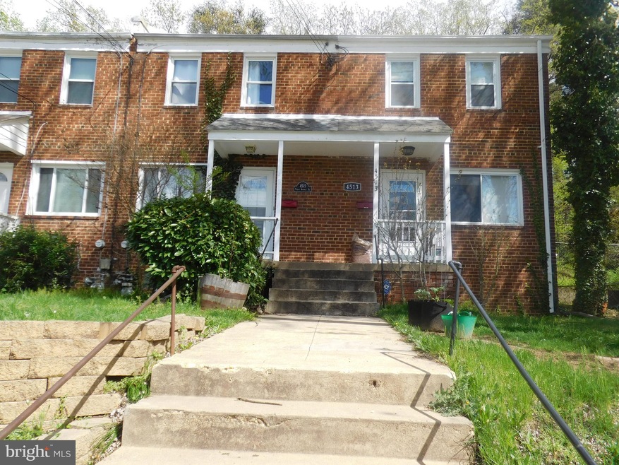 4515 Texas Ave SE, Washington, DC 20019 - photo 1