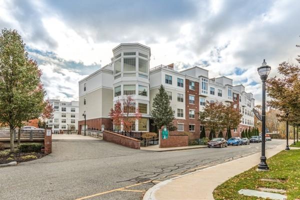 7 Ballister St unit 437, Wakefield, MA 01880 - photo 1