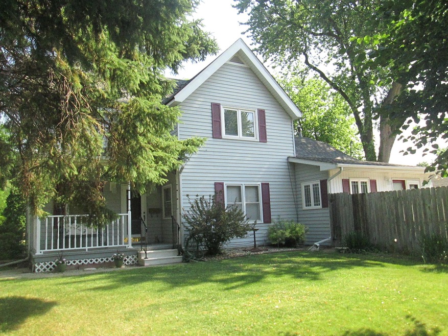 1404 Carroll St, Front