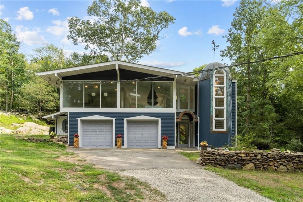 15 Highview Rd, Pound Ridge, NY 10576 - photo 1