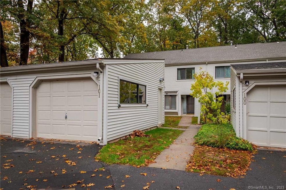 101 Farmington Chase Crescent Unit 101, Farmington, CT 06032 MLS