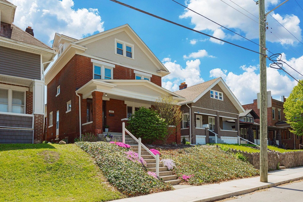 995 E Whittier St, Columbus, OH 43206 - photo 1