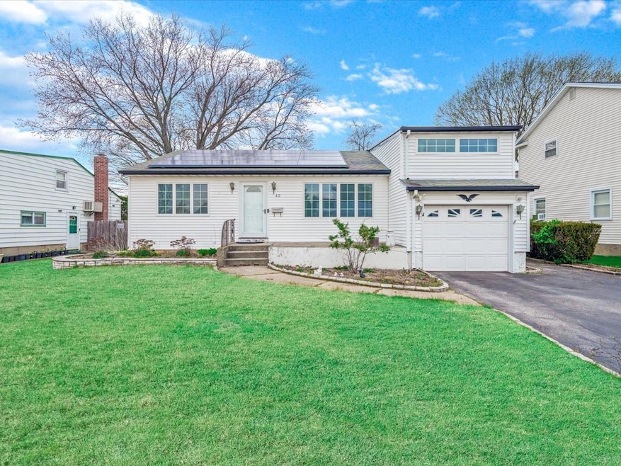 Sold $756,000 • Co-Listing Agent