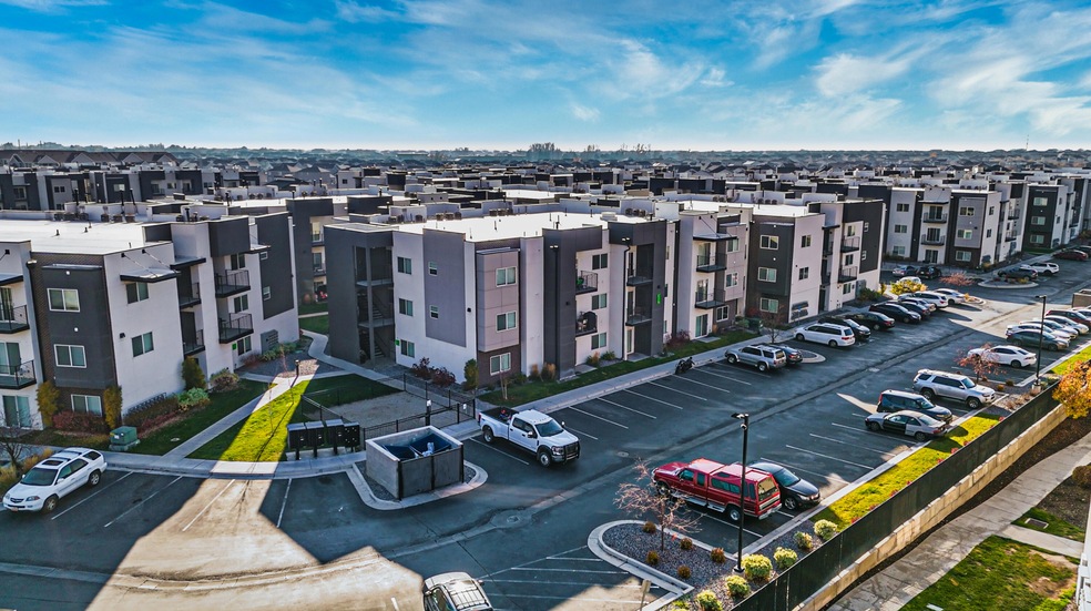 For Sale $5,250,000 • Co-Listing Agent