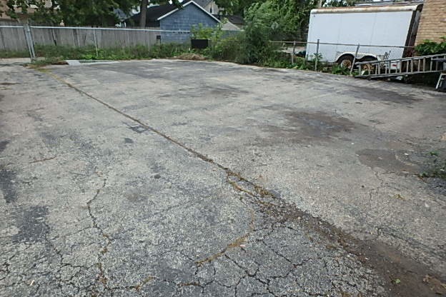 1418 Washington St, Waukegan, IL 60085 - photo 1