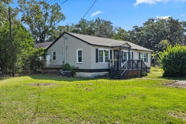 1903 Grayson St, North Charleston, SC 29405 - photo 1