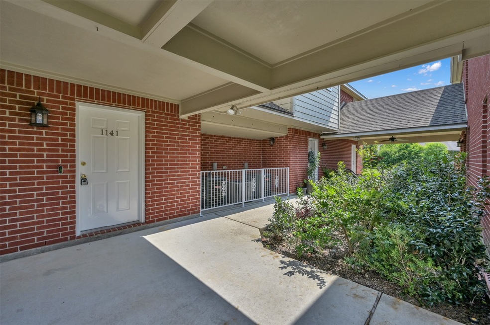 1141 Lovett St unit 4, Tomball, TX 77375 - photo 1