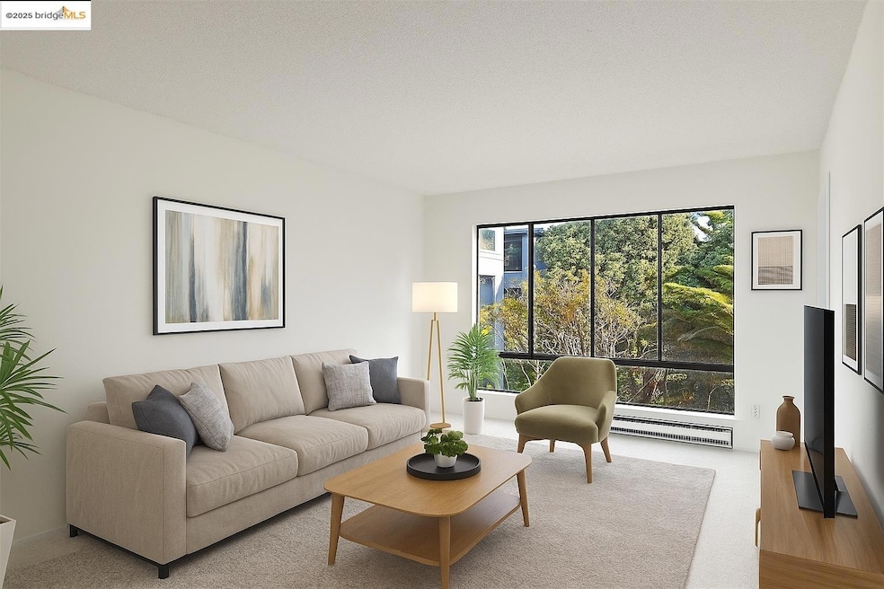 7 Commodore Dr unit A355, Emeryville, CA 94608 - photo 1