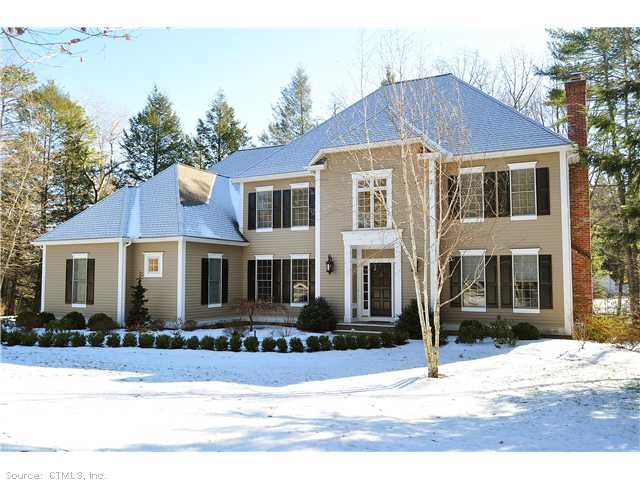 26 Quail Hollow, West Hartford, CT 06117 - photo 1